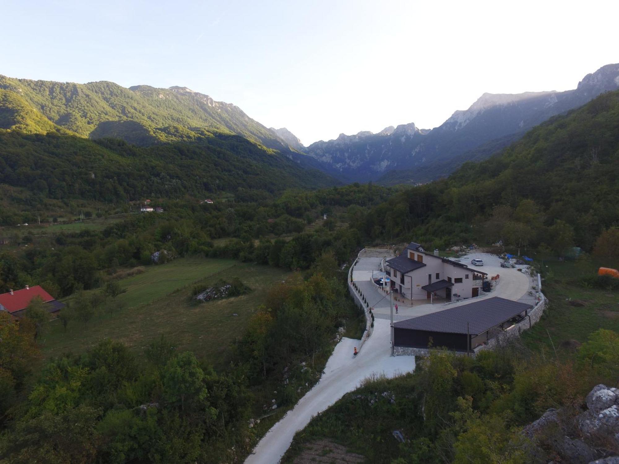 Josanica Bed&Breakfast Konjic Kültér fotó
